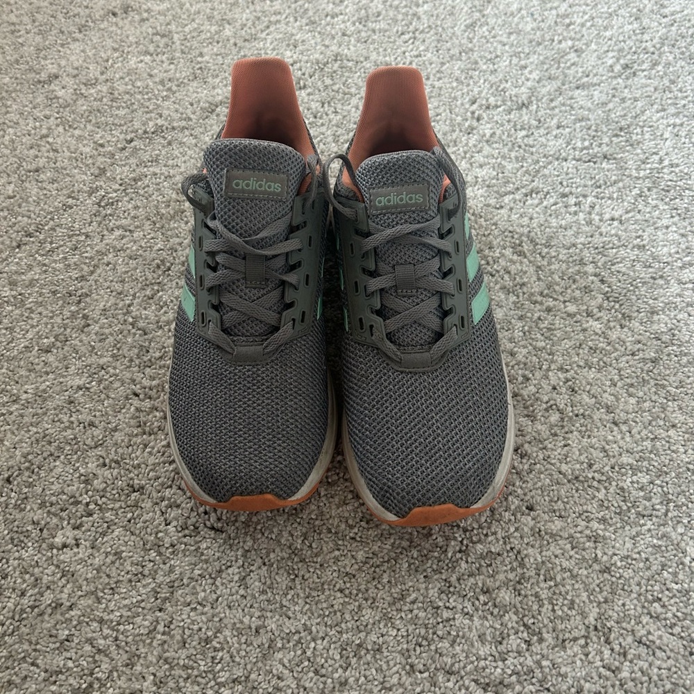 Adidas Tennis Shoes